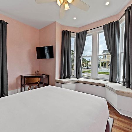 Domum De Vence Hotel Galveston Bagian luar foto