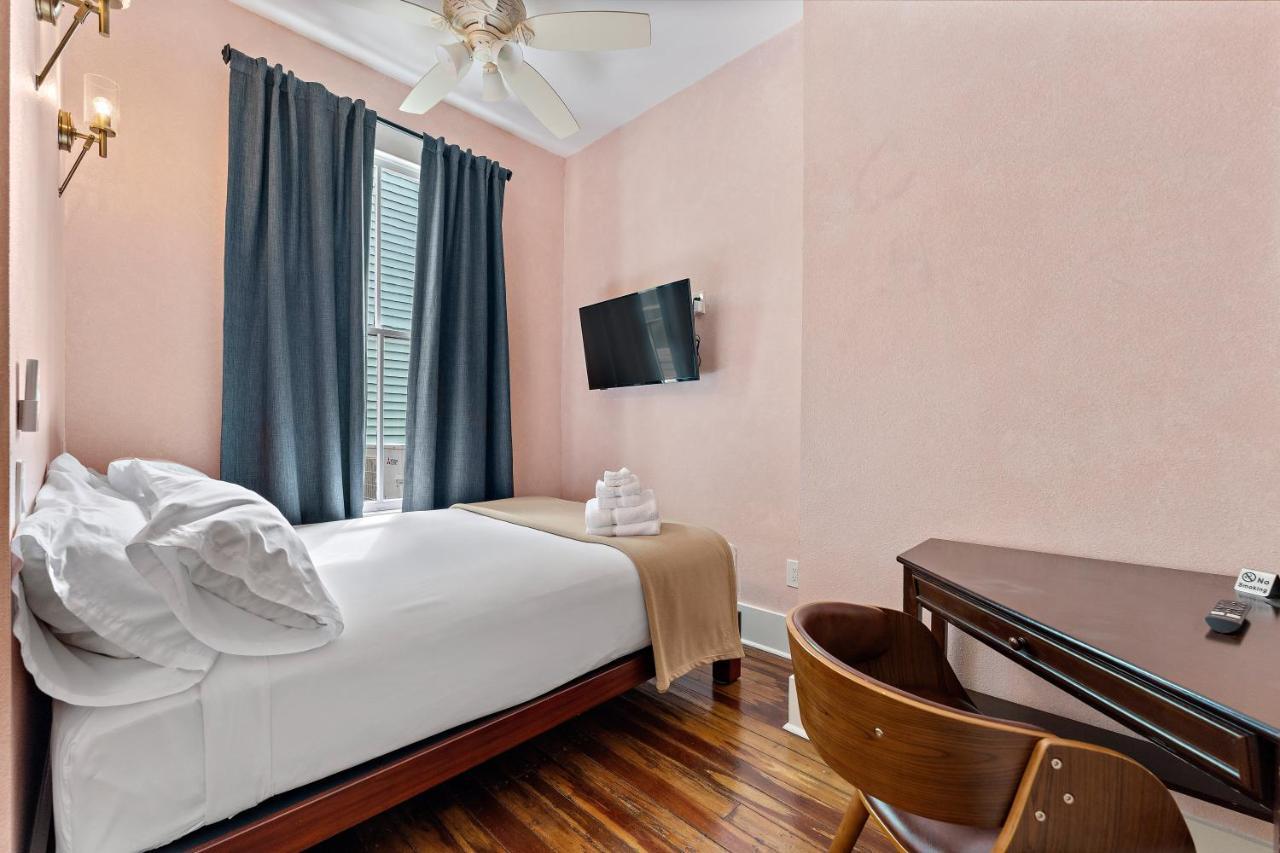 Domum De Vence Hotel Galveston Bagian luar foto