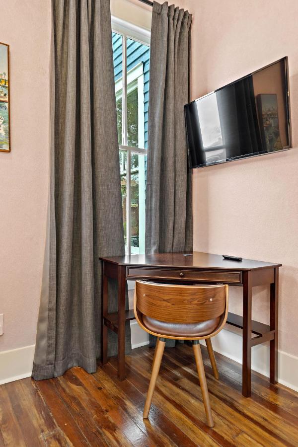 Domum De Vence Hotel Galveston Bagian luar foto